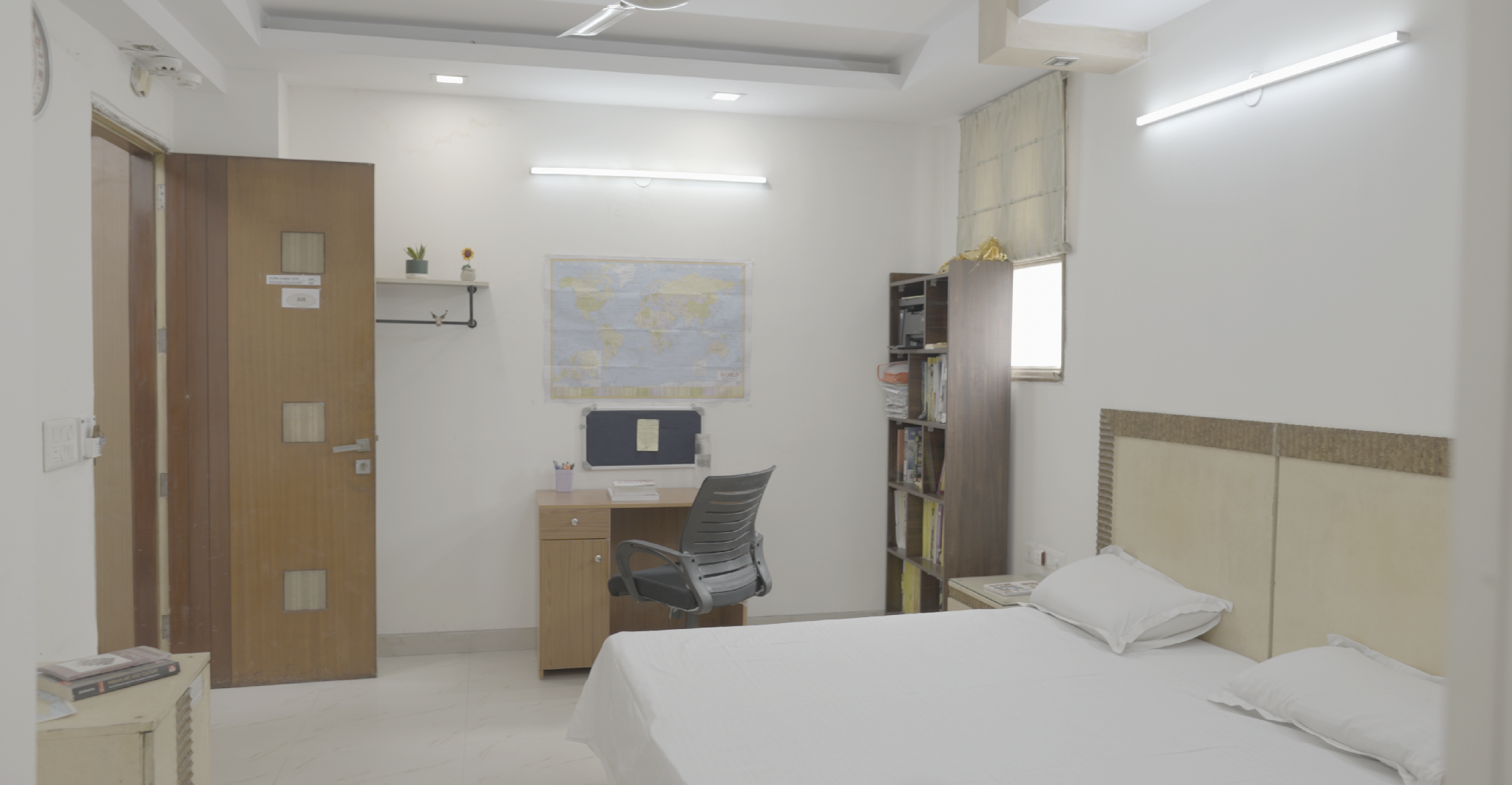 Comfortable residential accommodation provided to civil services aspirants.
