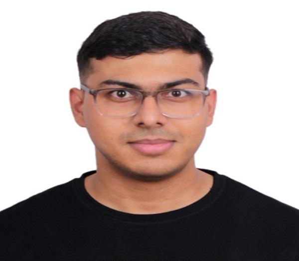 Portrait of Sunil Kumar, a Grameen Yuva Kendra aspirant.